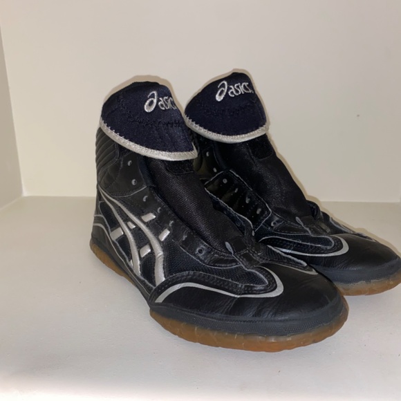 Kids ASICS wrestling shoes - Picture 3 of 4